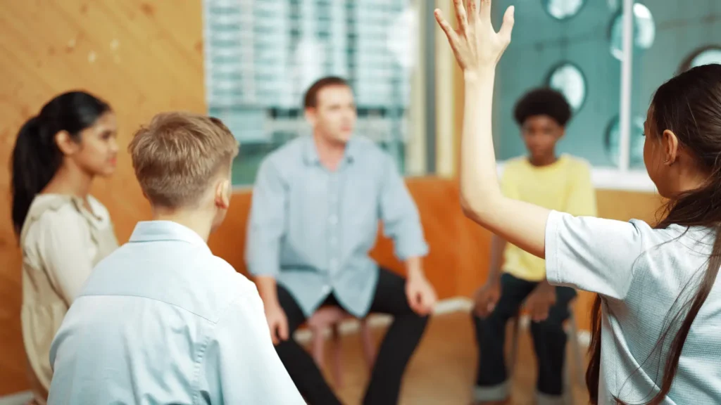 Bipolar Disorder Treatment Center Offers a Clinical and Holistic Approach | Recreate Ohio